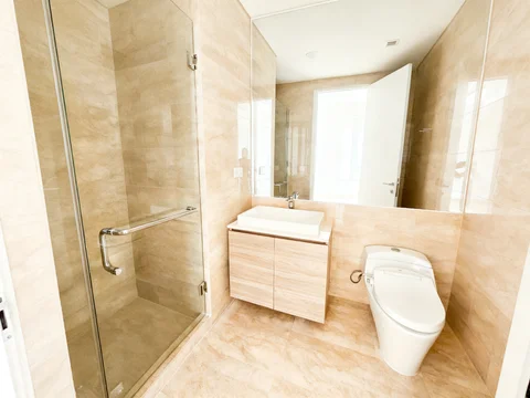 57 Promenade Tower City Lantai Rendah
