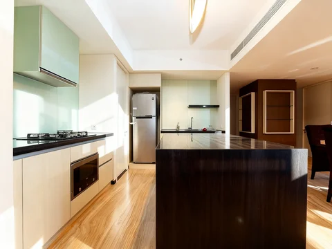 Verde Tower South Floor 11