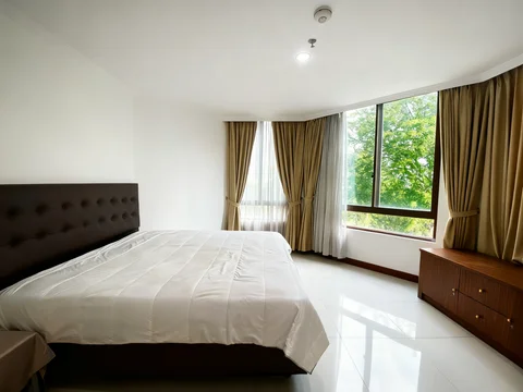 Permata Gandaria Low Floor