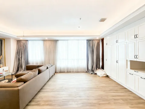 Puri Imperium Tower 1 High Floor