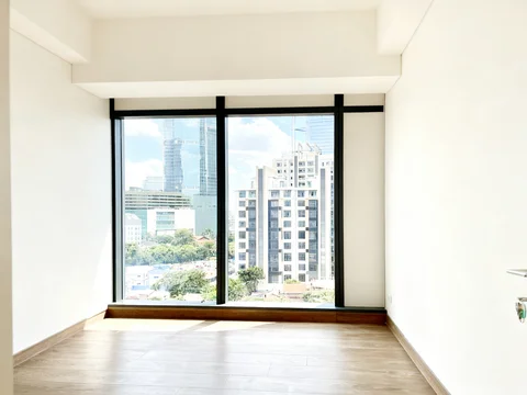 57 Promenade Tower City Lantai Rendah