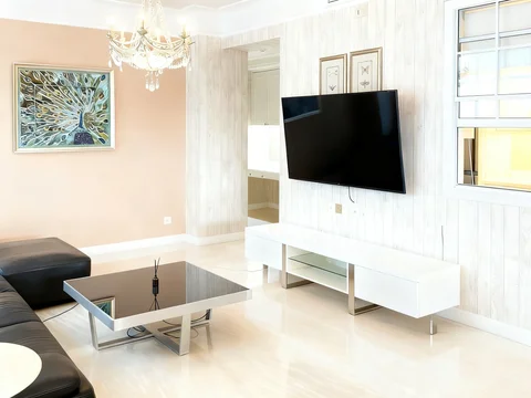 Senopati Suites Tower 1 Lantai Tinggi