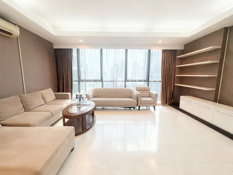 Setiabudi Residence Tower A Lantai Tinggi