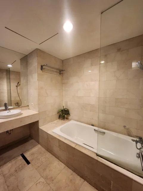 The Grove Suites Tower Masterpiece Floor 5