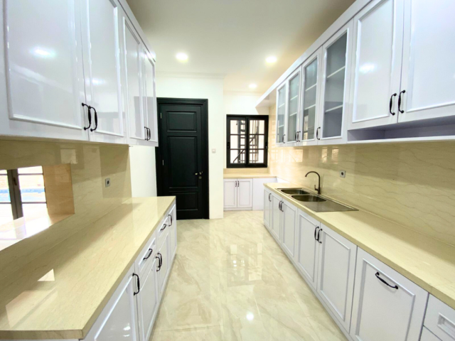 6-Bedrooms House For Sale in Jl. Dwijaya Radio Dalam Area