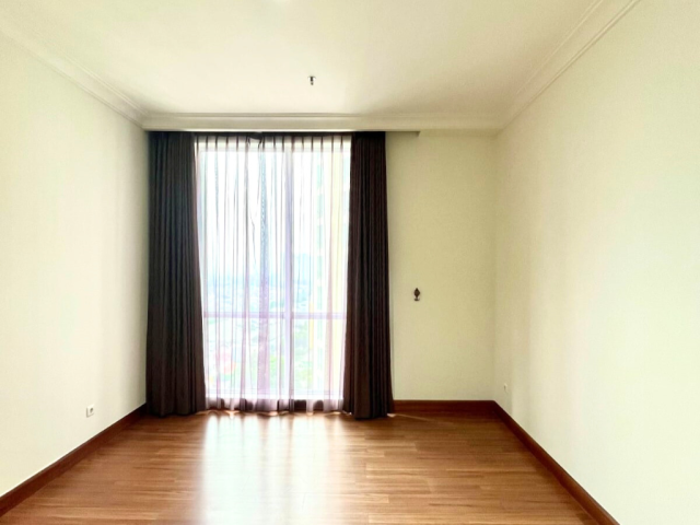Pakubuwono View Lacewood Tower Mid Floor