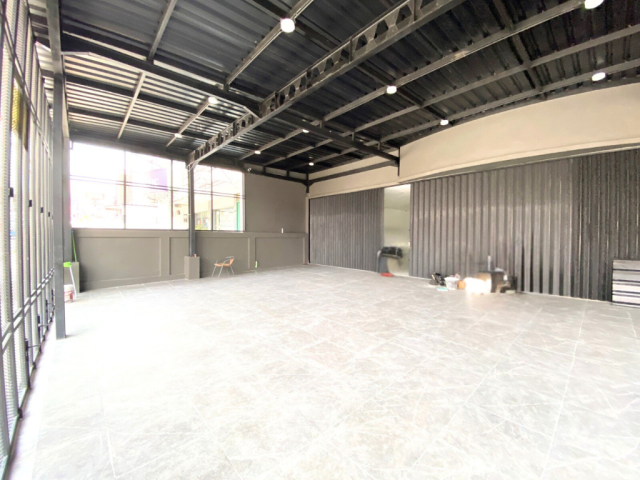 4 Storeys Building for Rent in Radio Dalam