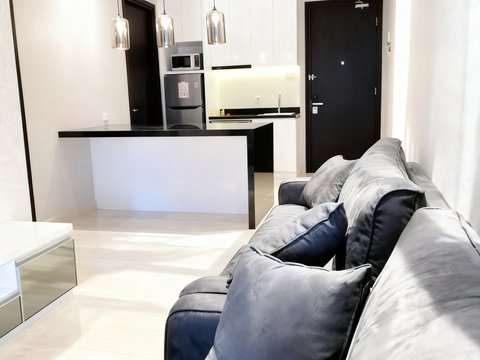 Sudirman Suites Lantai Tengah