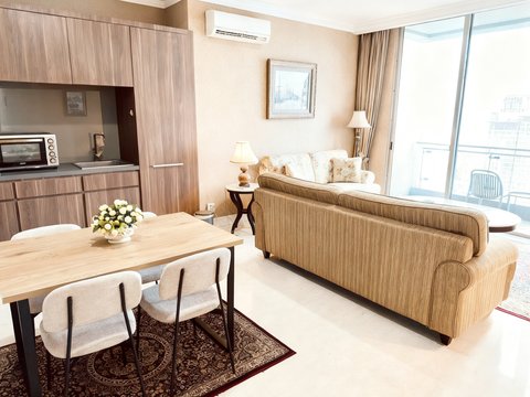 Residence 8 Tower 3 Lantai Tinggi
