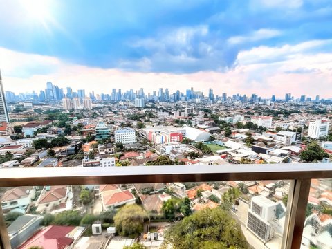 Kemang Village Tower Tiffany Lantai 23