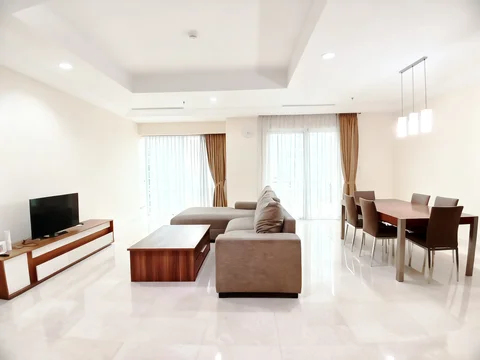 Pakubuwono Residence Tower Sandalwood 11th Floor
