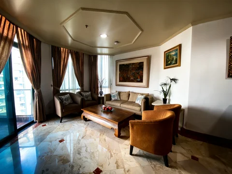 Permata Gandaria Mid Floor