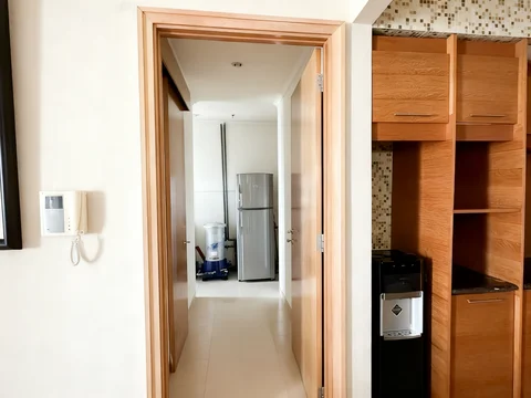 Senayan Residence Tower 2 Lantai Tengah