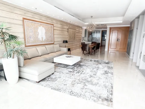 Kempinski Residence High Floor
