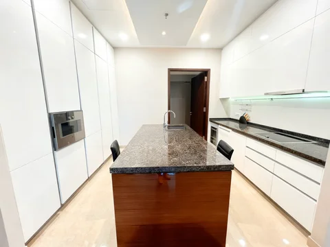 Anandamaya Residences Tower 1 Lantai Tinggi