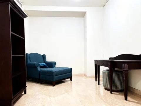 Pakubuwono House Tower Rosewood Lantai Tengah