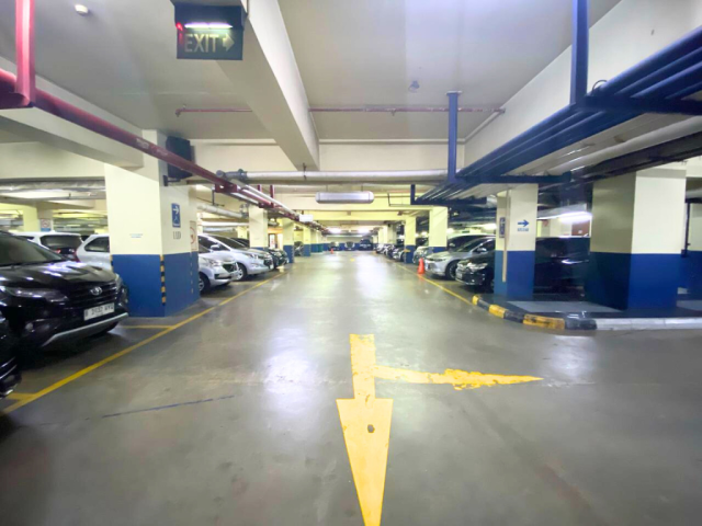 29 Storeys Building for Sale in Mega Kuningan