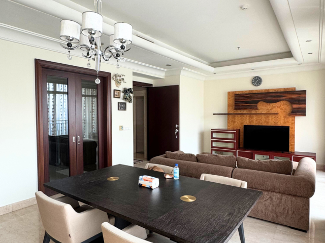 Pakubuwono View Redwood Tower High Floor