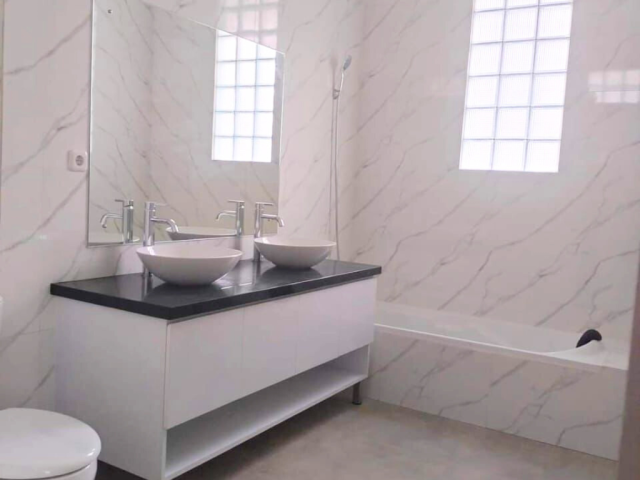 4+1 Bedrooms House for Rent in Kemang Dalam