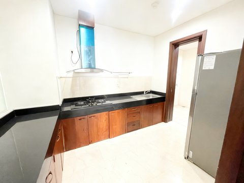 Kemang Village Tower Tiffany Lantai 23
