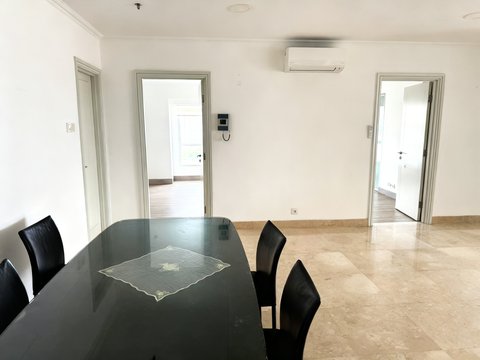 Somerset Berlian Tower South Lantai Tengah