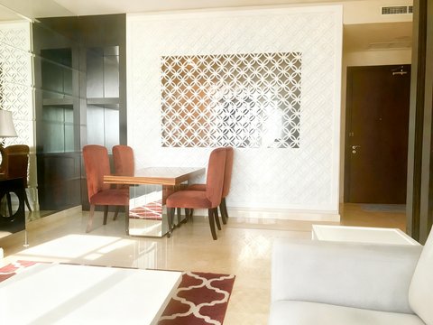 Essence Dharmawangsa Tower East Lantai Tinggi