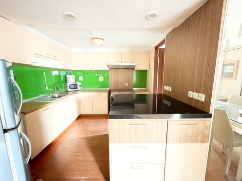 Sudirman Tower Condominium Tower C Mid Floor