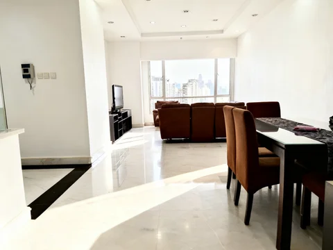 Somerset Berlian South Tower High Floor