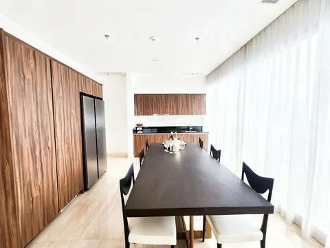 57 Promenade Tower Sky Lantai Tinggi