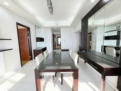 The Peak Sudirman Renais Tower High Floor