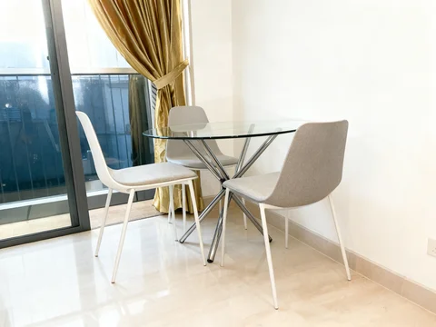 57 Promenade Tower City Lantai Tengah