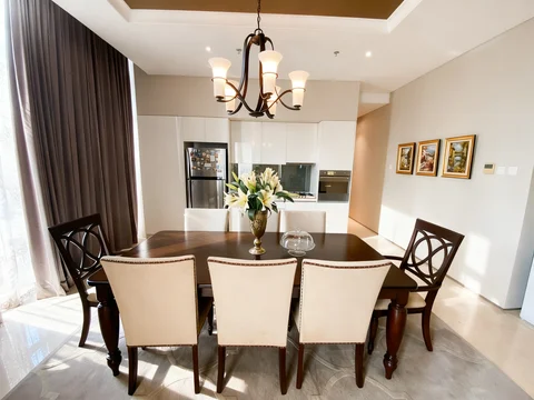 Senopati Suites 2 Lantai Rendah