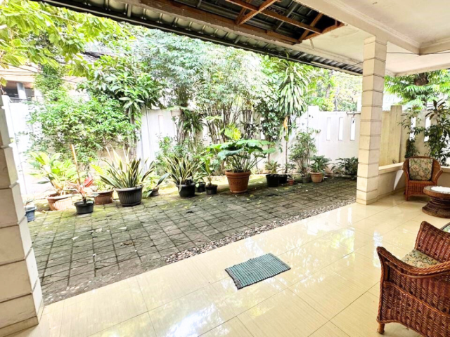 3-Bedrooms House For Sale in Jl. Dempo Kebayoran Baru