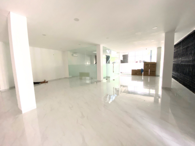 4 Storeys Building for Rent in Radio Dalam