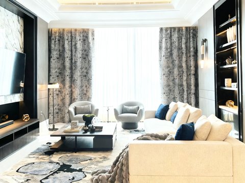 St. Regis High Floor