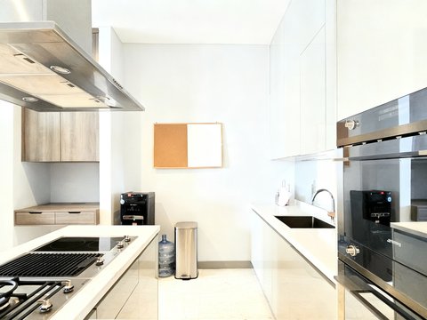 Senopati Suites 3 Lantai Tinggi