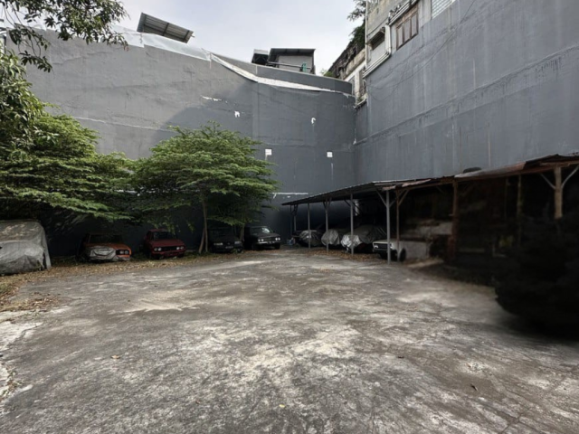 Plot of Land 563 m2 For Sale In Pakubuwono