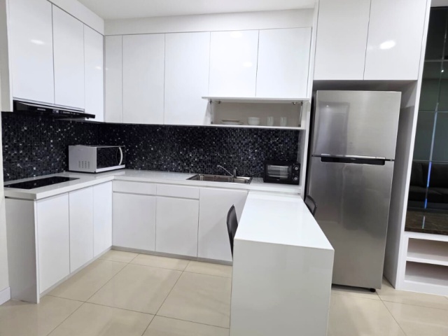 5-Bedroom House for Sale in Keramat Pela