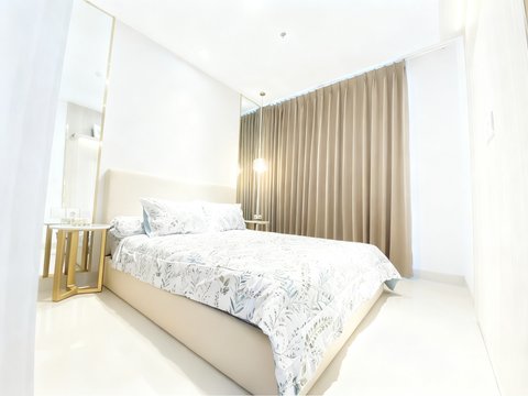 Ciputra World 2 Tower The Newton 1 Lantai Tengah