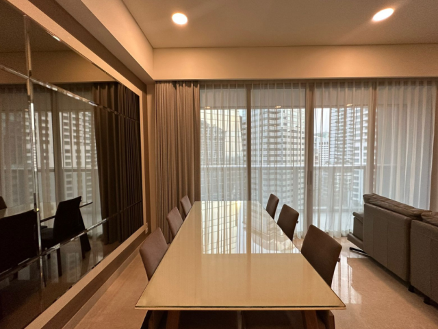 Anandamaya Residence Tower 3 Lantai Tengah