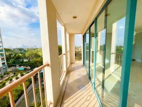 Bukit Golf Pondok Indah Tower A Lantai Rendah