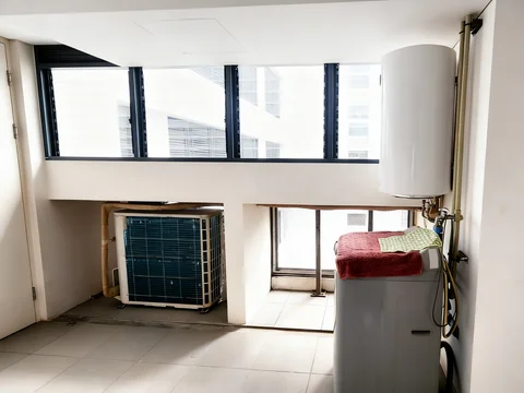 Verde Tower North Lantai Rendah
