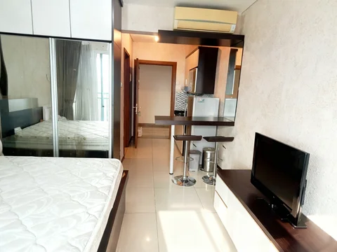 Thamrin Executive Lantai Tinggi