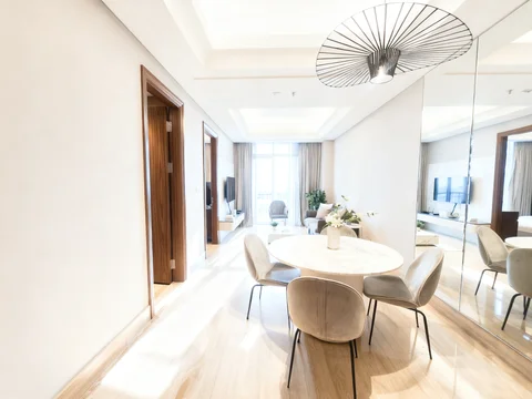South Hills Low Floor