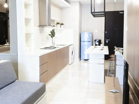 Sudirman Suite Mid Floor