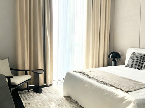 St. Regis High Floor