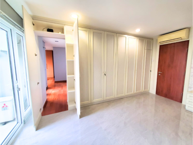Permata Hijau Residence Tower Abelia Lantai Tengah