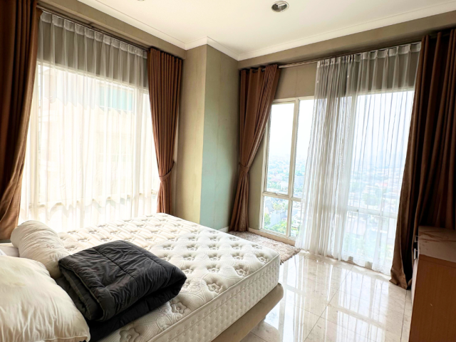 Senayan Residence Tower 1 Lantai Tengah