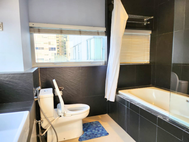 1Park Residence Tower A Lantai Tengah