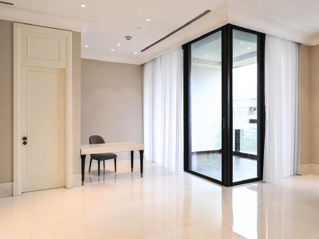 St. Regis Jakarta Low Floor